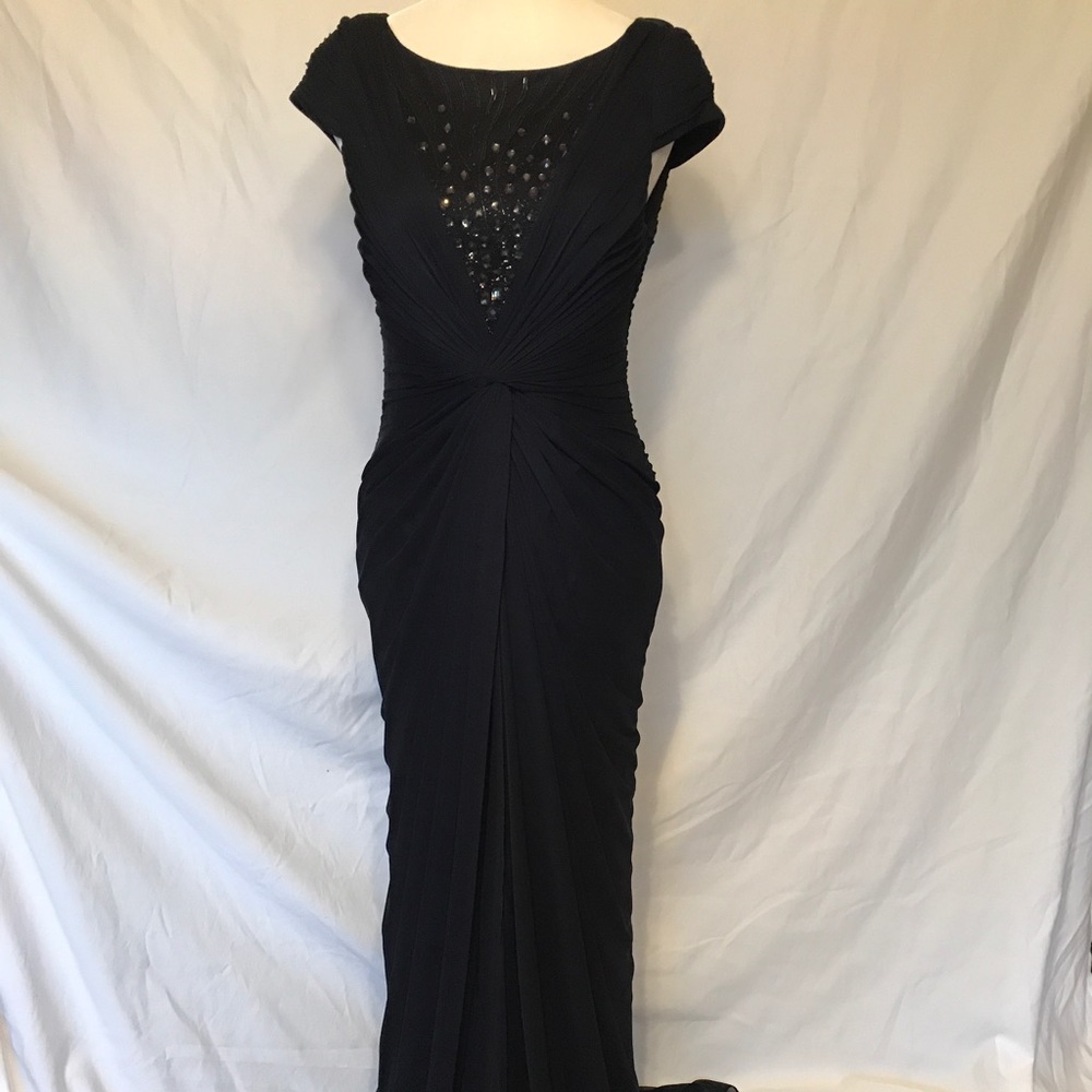 Adrianna Papell midnight blue evening gown SZ 6